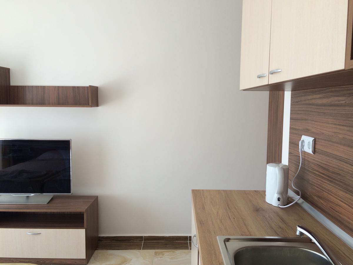Palace De Luxe Apartments Pomorie Luaran gambar