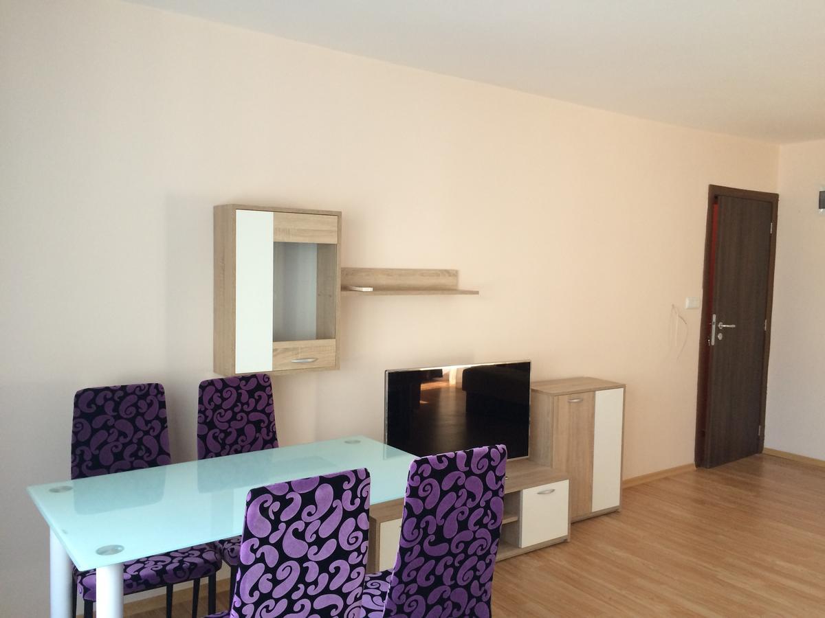 Palace De Luxe Apartments Pomorie Luaran gambar
