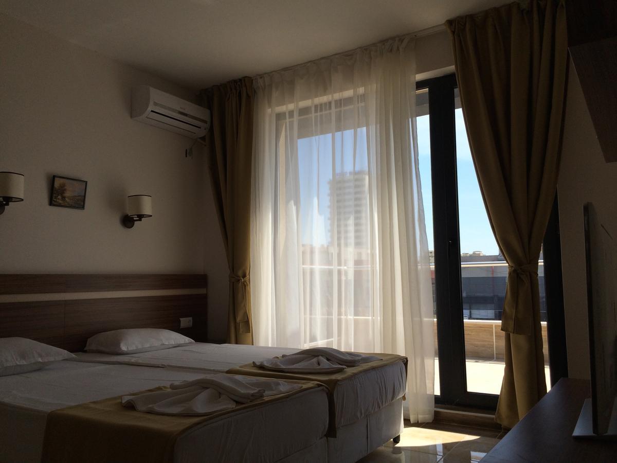 Palace De Luxe Apartments Pomorie Luaran gambar
